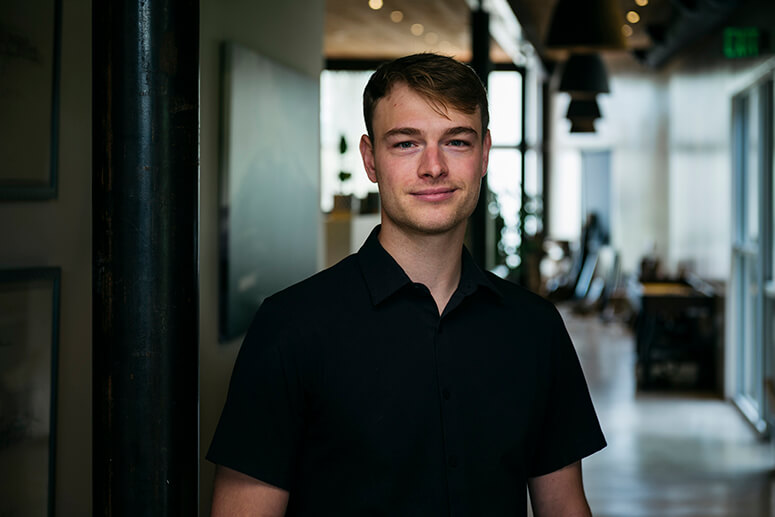 MITCHELL WARTHEN, ARCHITECT IN TRAINING